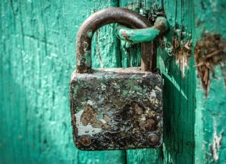 Czym jest bezpieczeństwo teleinformatyczne?