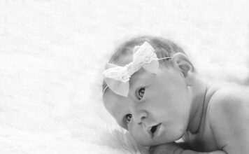 Jak poprawić kształt główki niemowlaka?