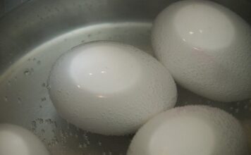 Czy można zagotować zupę w słoiku?