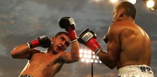 Jak wbijać haki wspinaczkowe?