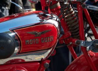 Jak się zakłada spławik?