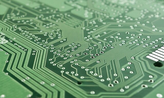 Jaką płyta grzewcza zużywa najmniej prądu? Jaką płyta grzewcza zużywa najmniej prądu?