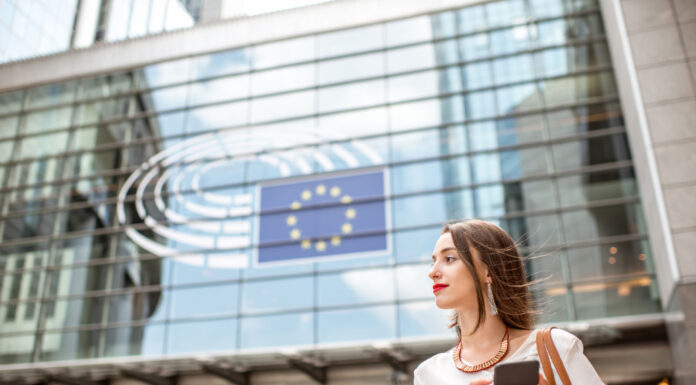 Integracja na rynku europejskim – jak tłumaczenia przysięgłe pomagają firmom w ekspansji Integracja na rynku europejskim – jak tłumaczenia przysięgłe pomagają firmom w ekspansji