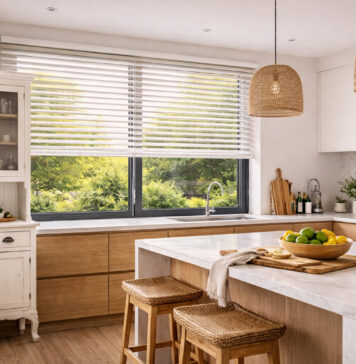 Osłony okienne a ilość światła w domu – jak nie przyciemnić wnętrza Osłony okienne a ilość światła w domu